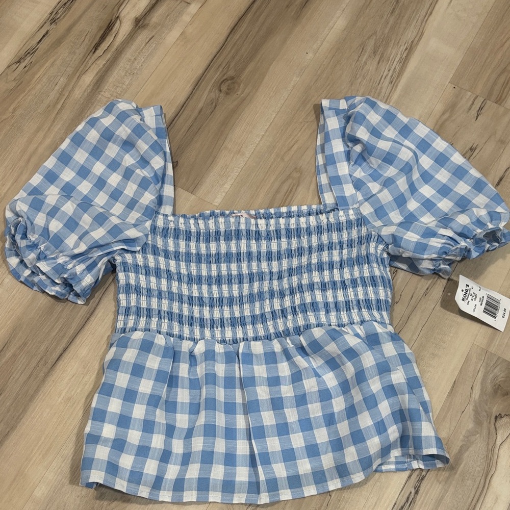 Kohl's Light Blue Gingham Puff Sleeve Blouse